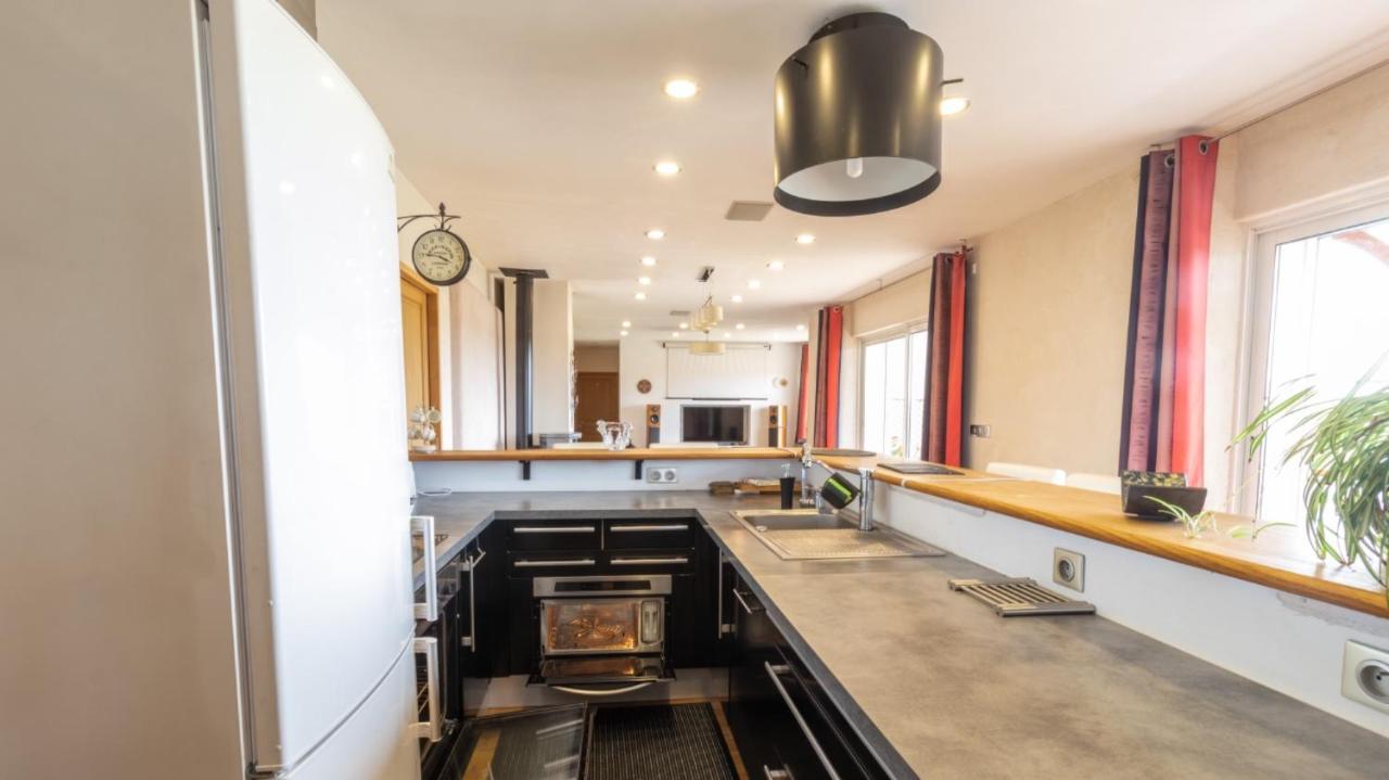 La Decouverte, Jacuzzi, Sauna, Et Terrasse Avec Vue Sur Lac A La Campagne Entre Toulouse Et Auch Catonvielle Exteriör bild